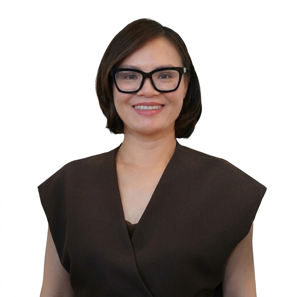 Ms. Khong Loan